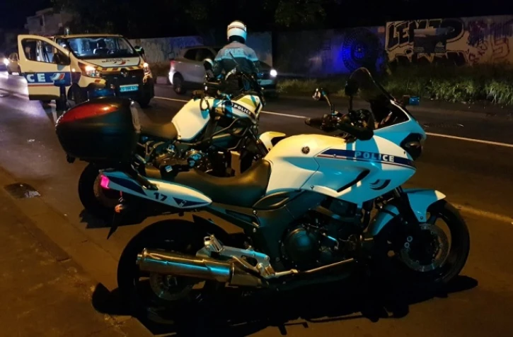 Contrôles routiers à Saint-Denis