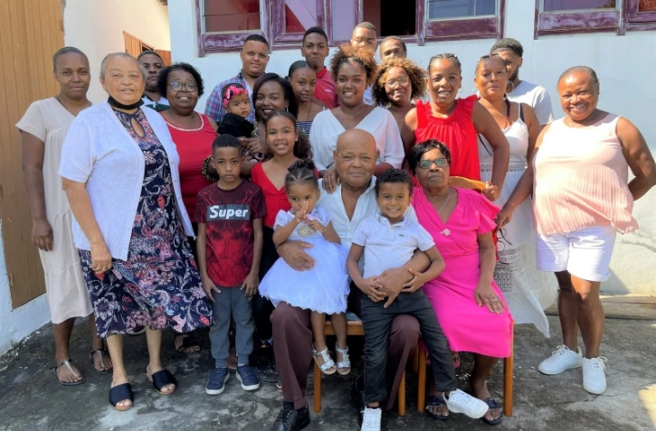 Anne-Marie et Marco Constant fêtent leur 60 ans de mariage à Saint-Leu