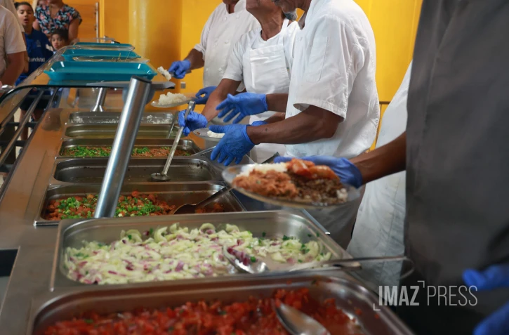 restauration scolaire la possession 