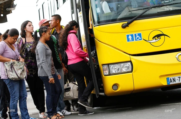 Bus 