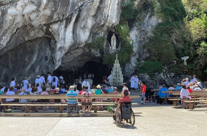 Lourdes 