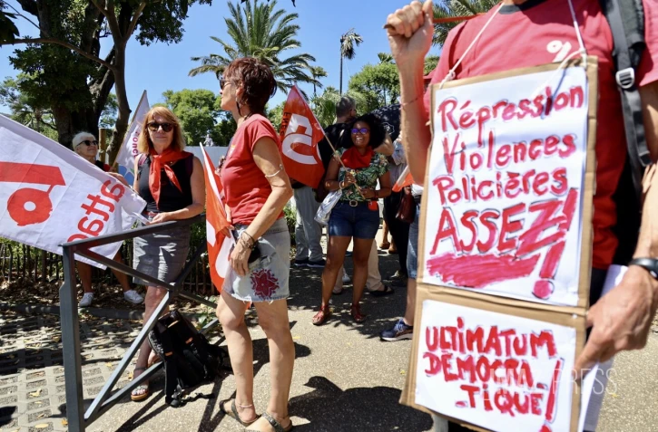 Saint-Denis : un rassemblement "unitaire" contre les violences policières [?]