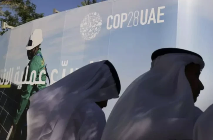 La COP28 est organisée par l'ONU Climat et le pays hôte, les Emirats arabes unis ( AFP / Karim SAHIB )