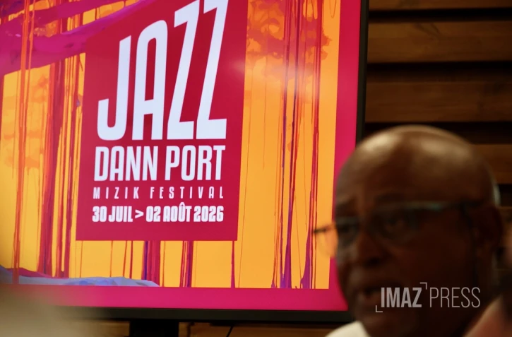 Jazz dann Port