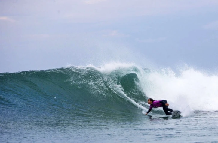 Surf : Johanne Defay éliminée en quarts de finale