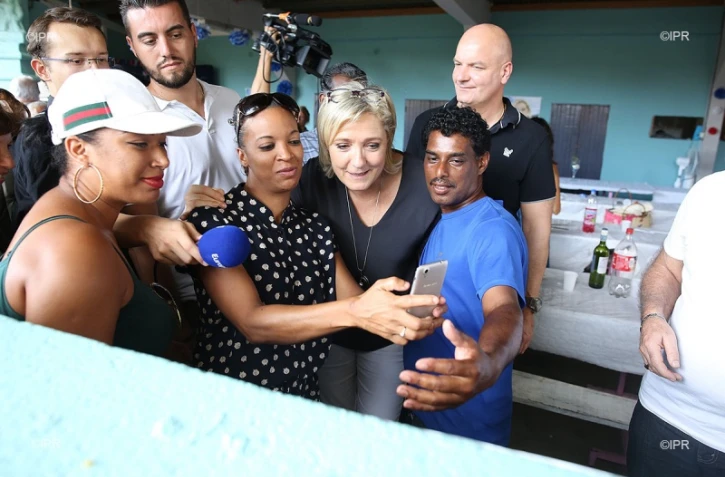 Arrivée de Marine Le Pen