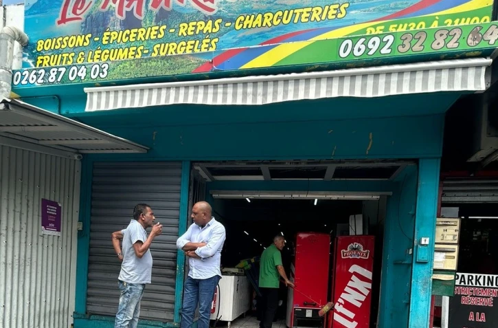 CCIR: Pierrick Robert apporte son soutient au chef d'entreprise du magasin "le mauricien"