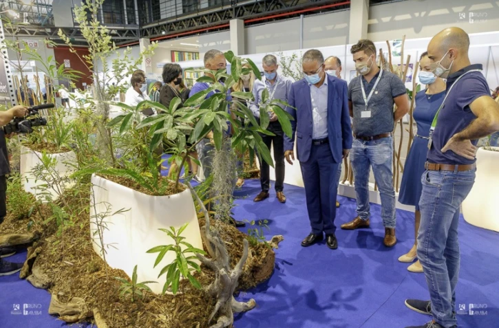 Cyrille Melchior visite le Salon de l'écologie et du développement durable