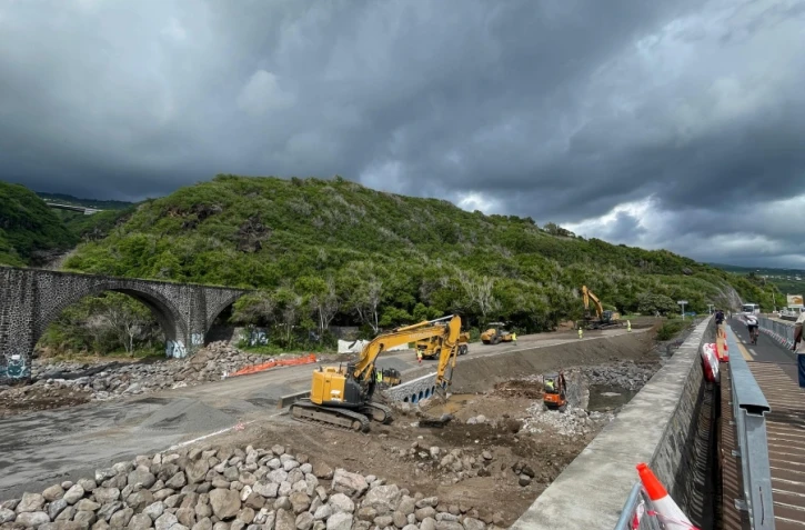 Saint-Leu : ouverture d’un radier provisoire dans la ravine des Colimaçons le 19 mars