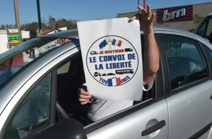 En route dans le "Convoi de la liberté" entre Bayonne et Paris, le 9 février 2022