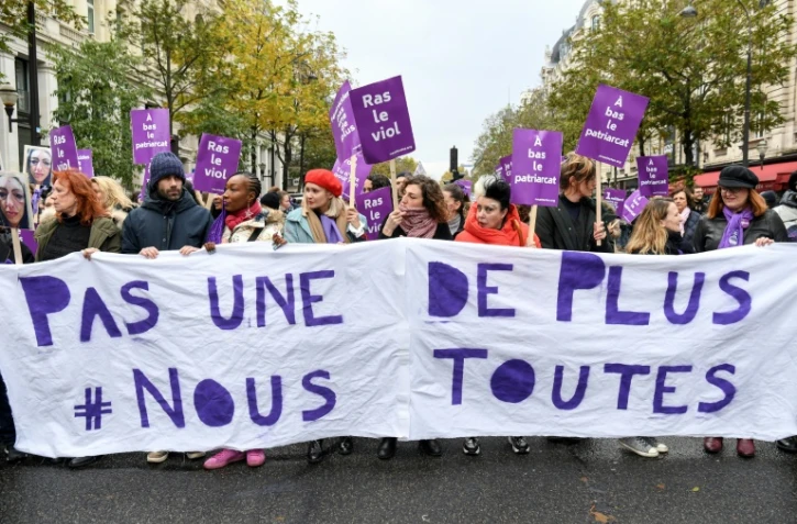 Manifestation à Paris le 23 novembre 2019 pour dire "stop" aux violences sexistes et sexuelles et aux féminicides