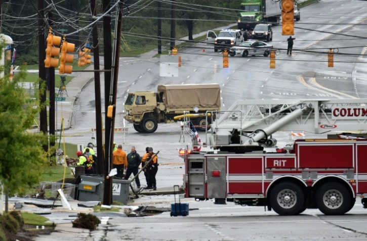 Des équipes de secours à Columbia après des inondations record en Caroline du Sud, le 5 octobre 2015