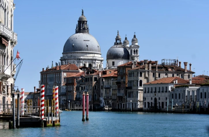 Le Grand Canal à Venise, désertée par les touristes, le 5 avril 2021