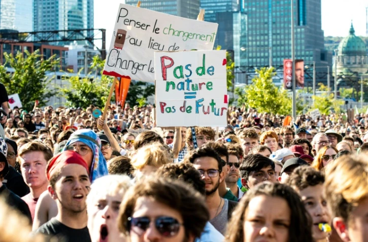 Des milliers de manifestants à Montréal dans le cadre de la "grève mondiale pour le climat", le 27 septembre 2019