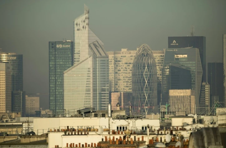 L'air pollué sur le quartier de la Défense, le 14 octobre 2017 à Paris