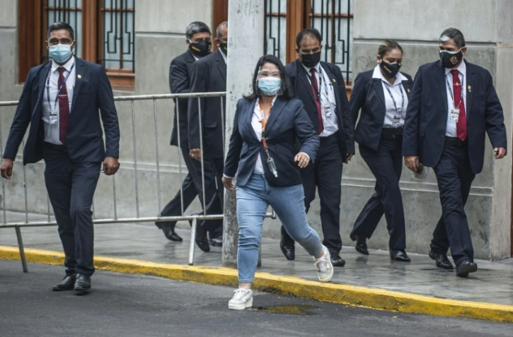 La candidate de la droite populiste à l'élection présidentielle au Pérou Keiko Fujimori arrive au tribunal de Lima le 21 juin 2021