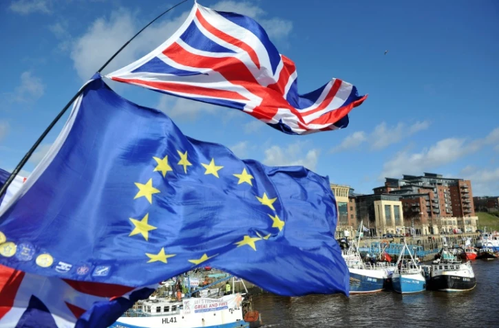 Le gouvernement britannique redoublait lundi d'efforts pour tenter de rallier les députés eurosceptiques à l'accord de Brexit de la Première ministre Theresa May