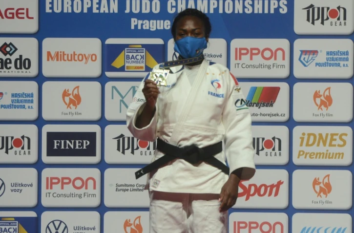 La judoka française Clarisse Agbegnenou sacrée championne d'Europe en -63 kg pour la cinquième fois, à Prague, le 20 novembre 2020