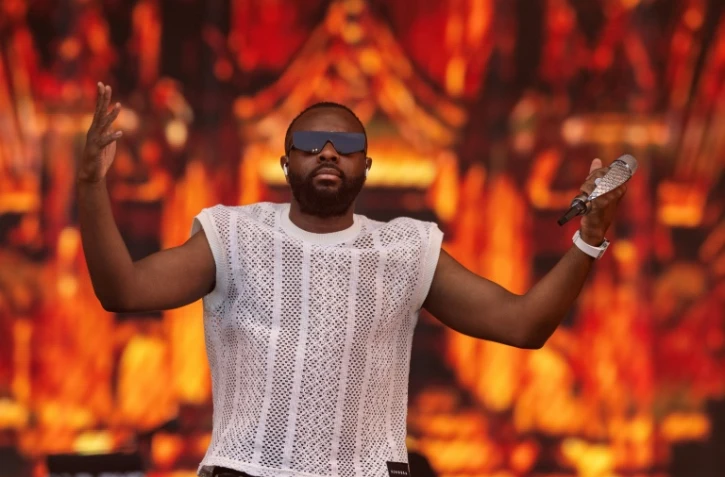 Le chanteur congolais Gims lors d'un concert au festival Les Vieilles Charrues, dans le Finistère, le 16 juillet 2026