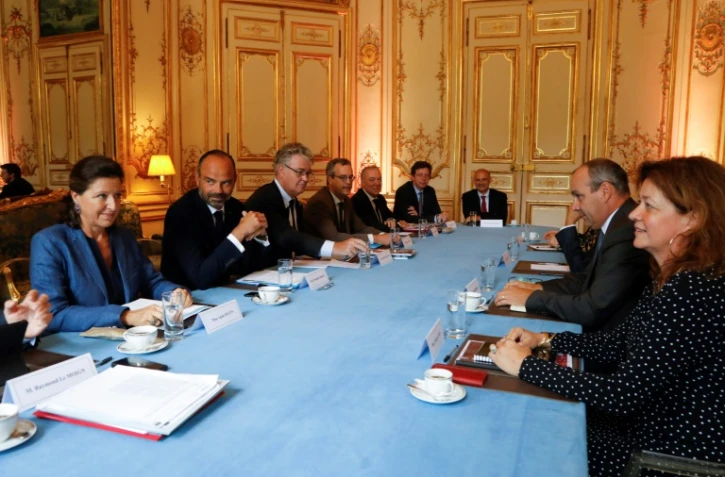 Le Premier ministre Edouard Philippe, la ministre des Solidarités Agnès Buzyn, le Haut-commissaire à la réforme des retraites Jean-Paul Delevoye reçoivent le dirigeant de la CFDT Laurent Berger, le 5 septembre 2019 à Matignon