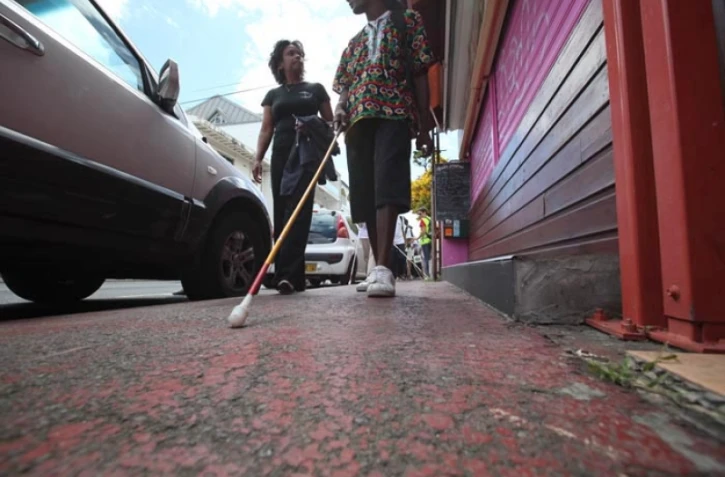 Mercredi 28 Septembre 2011
Marche des déficients visuels