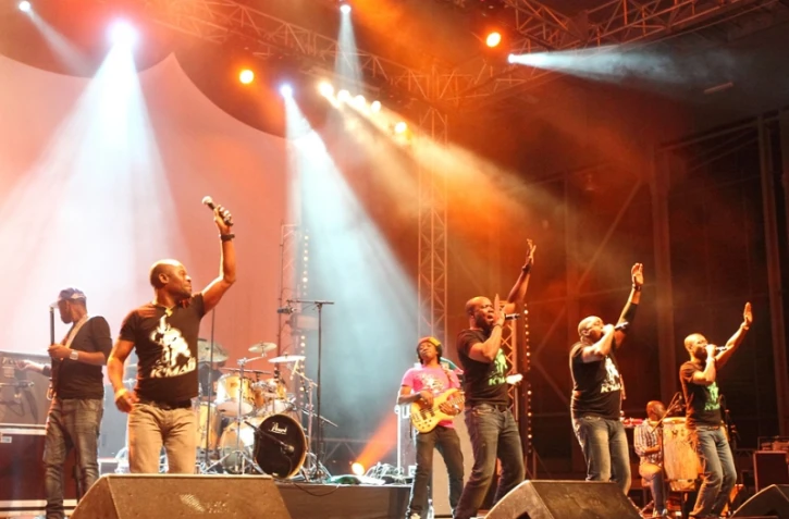 Samedi 8 octobre 2011 - Concert de Magic System au Festival Kaloo Bang (Photo image-reunion.re)