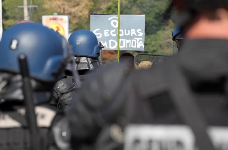 Lundi 10 Octobre 2011

Manifestation à Mayotte