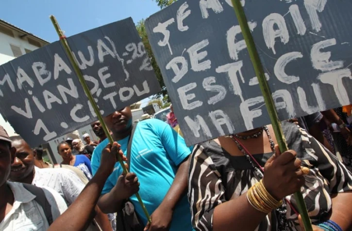 Lundi 10 Octobre 2011

Manifestation à Mayotte