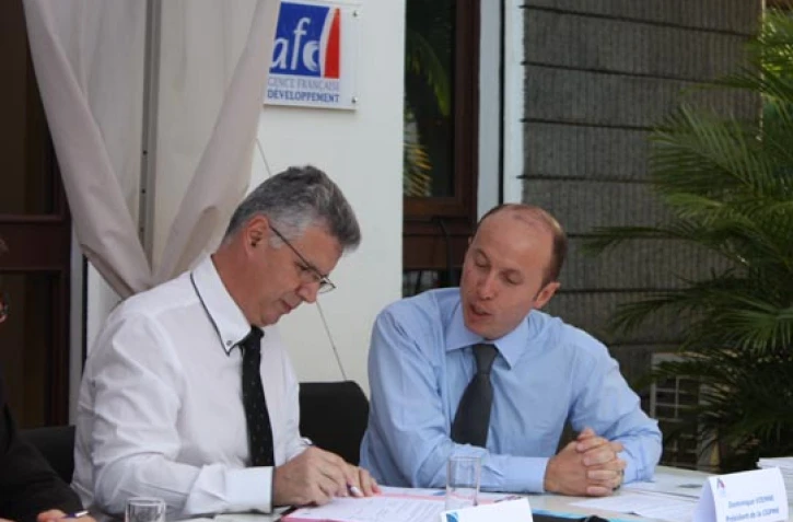 Mardi 11 octobre 2011 - Partenariat entre la SIDR et la CGPME (photo D.R)