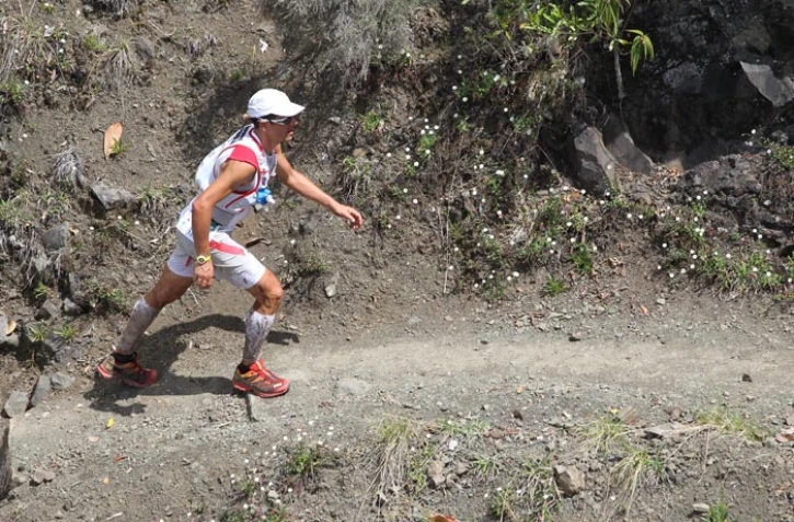Grand raid 2011 -

Julien Chorier dans la montée du col du Taïbit