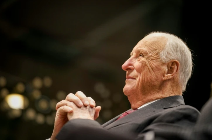 Cette photo prise le 4 février 2026 à Oslo, en Norvège, montre le roi Harald V de Norvège lors de l'inauguration d'un centre de formation et de réhabilitation pour les malades du cancer sur le campus du Radiumhospitalet
