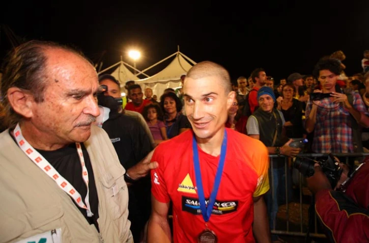 Samedi 15 Octobre 2011

Trail de Bourbon victoire de Guillaume Bernardin