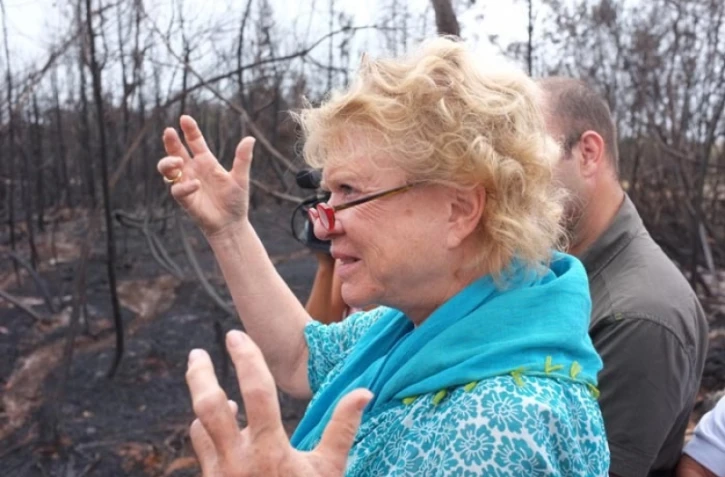 Samedi 26 Novembre 2011

Visite d'Eva Joly