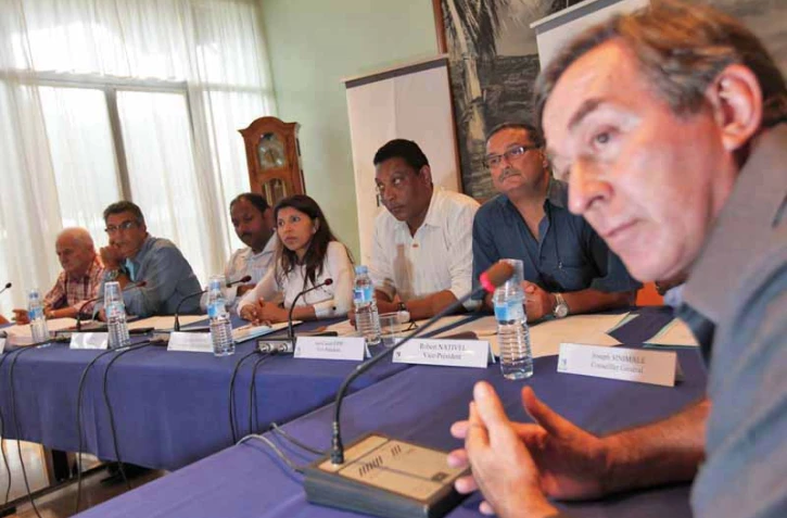 Vendredi 23 Décembre 2011
Conférence de presse au conseil général