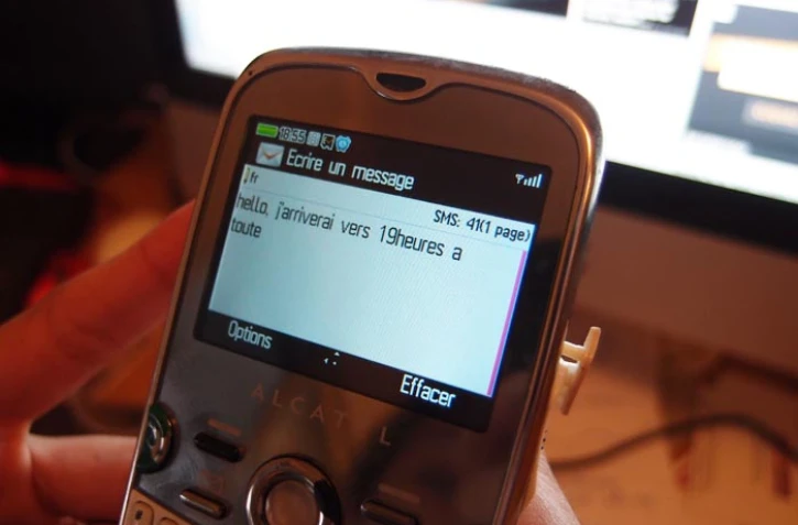 Les SMS explosent en période de fêtes