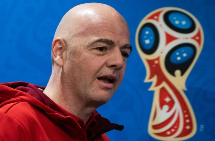 Le président de la Fifa Gianni Infantino arrive pour une conférence de presse le 13 juillet 2018 à Moscou