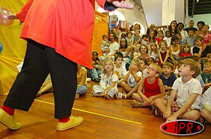 Le samedi 14 et dimanche 15 janvier 2012 - L'Ilot Z'Enfant, animations dans le gymnase de Petite-Ile (Photo archive Imazpress)