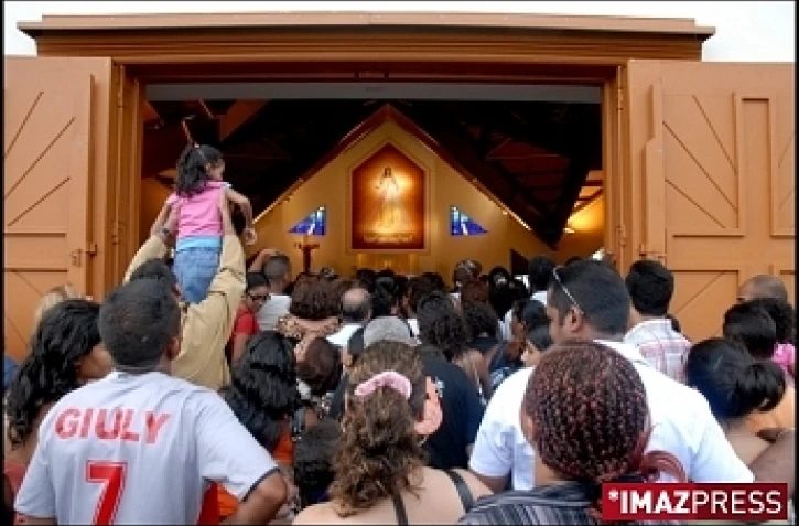 Les messes en janvier et février 2012 pour célébrer le nouvel an chinois (photo archive Imazpress)