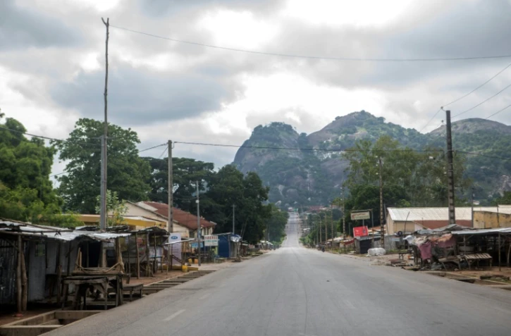 Les rues sont désertes à Savè, au Bénin, le 15 juin 2019 à la suite de troubles
