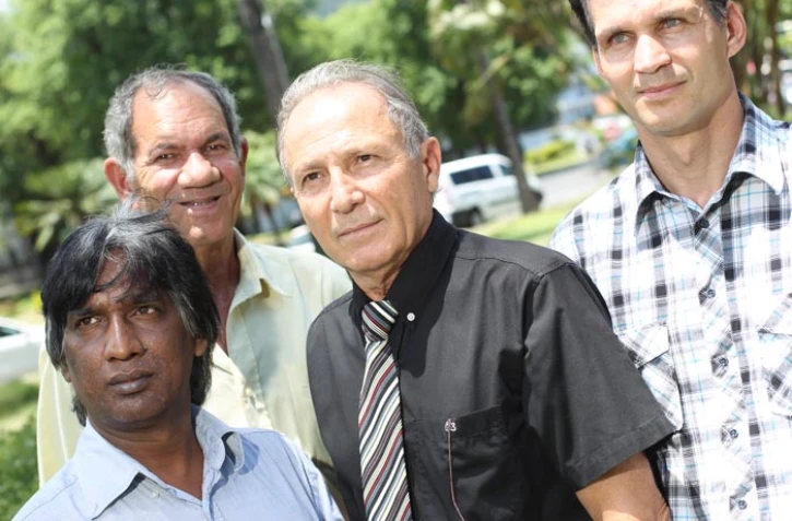 Jean-Claude Otto Bruc, secrétaire départemental du FN, Michel Gangaye, Jospeh Damour et Jospeh Grondin, membre du bureau du FN à la Réunion.