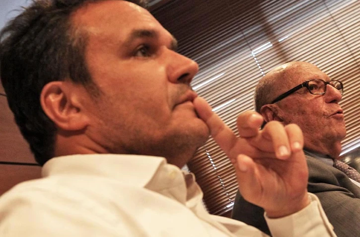 Vendredi 3 Février 2012
Conférence de presse de Didier Robert et Gerard Etheve