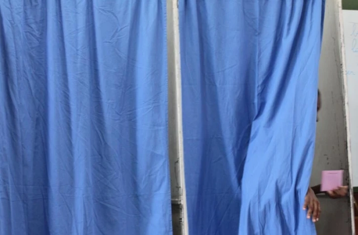 Dimanche 5 Février 2012
Elections municipales partielles à Sainte-Suzanne