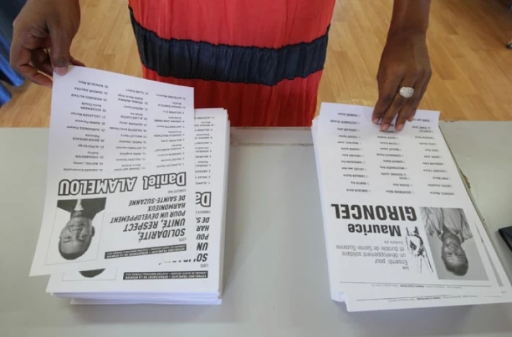 Dimanche 5 Février 2012
Elections municipales partielles à Sainte-Suzanne