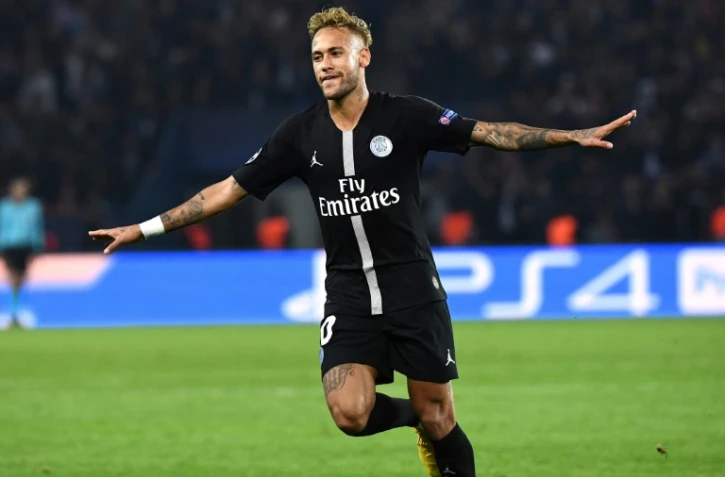 La joie de l'attaquant du PSG Neymar, auteur d'un triplé contre l'Etoile Rouge de Belgrade en C1 au Parc des Princes, le 3 octobre 2018 