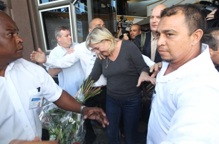 Mardi 7 Février 2012


La présidente du Front National est arrivée à La Réunion