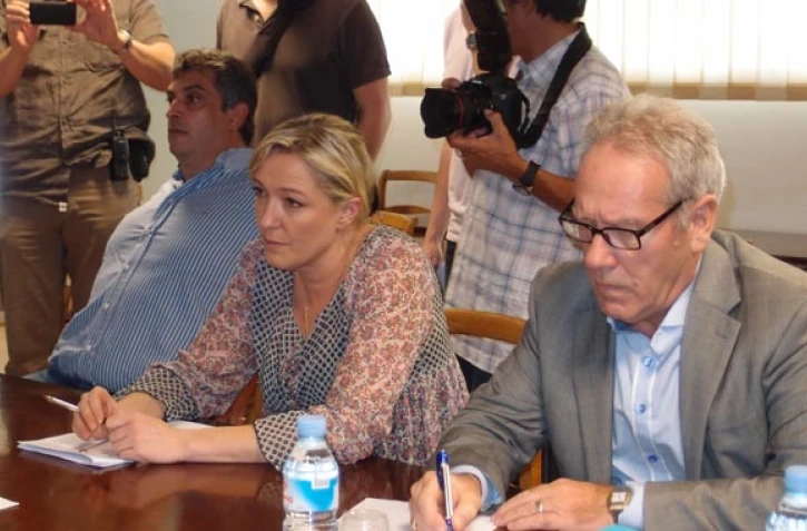 Mercredi 8 décembre 2012 - Marine Le Pen à la Chambre des Métiers et de l'Artisanat (Photo Samia Omarjee)