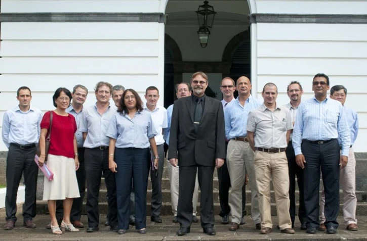 Vendredi 10 février 2012 - Signature d'une nouvelle convention du contingent préfectoral de réservation de logements sociaux (photo D.R)