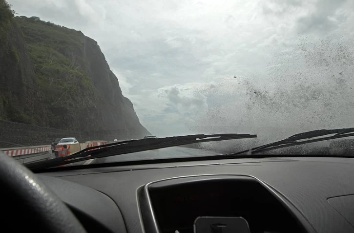 Lundi 13 Février 2012

Cyclone Giovana