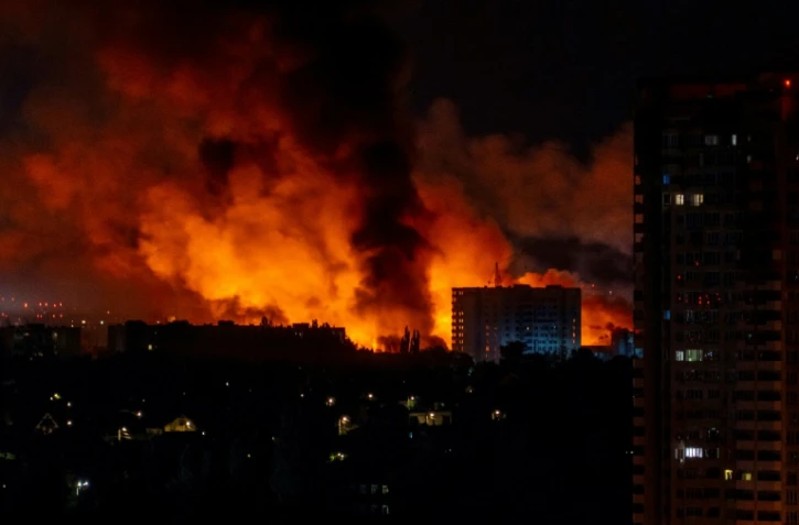 Attaque massive de drones et de missiles russes sur Kiev le 4 juillet 2025