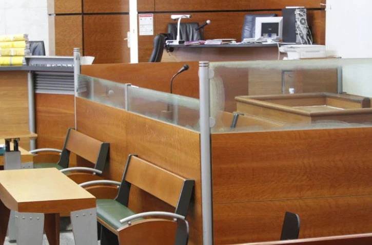 Salle d'audience de la cour d'assise de Saint-Denis
